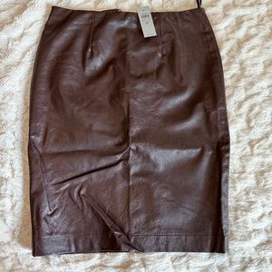 4P ANN TAYLOR Faux leather pencil skirt, rich brown- NEW